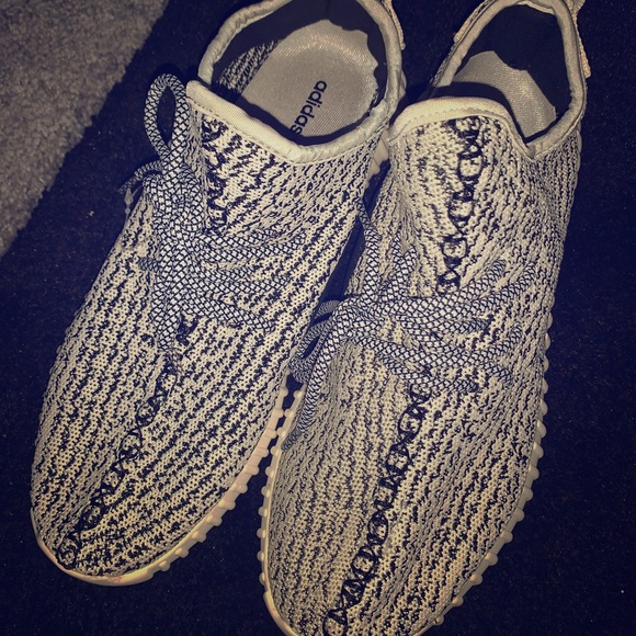 Yeezy Shoes - Original Adidas Yeezy’s they are an 8 1/2